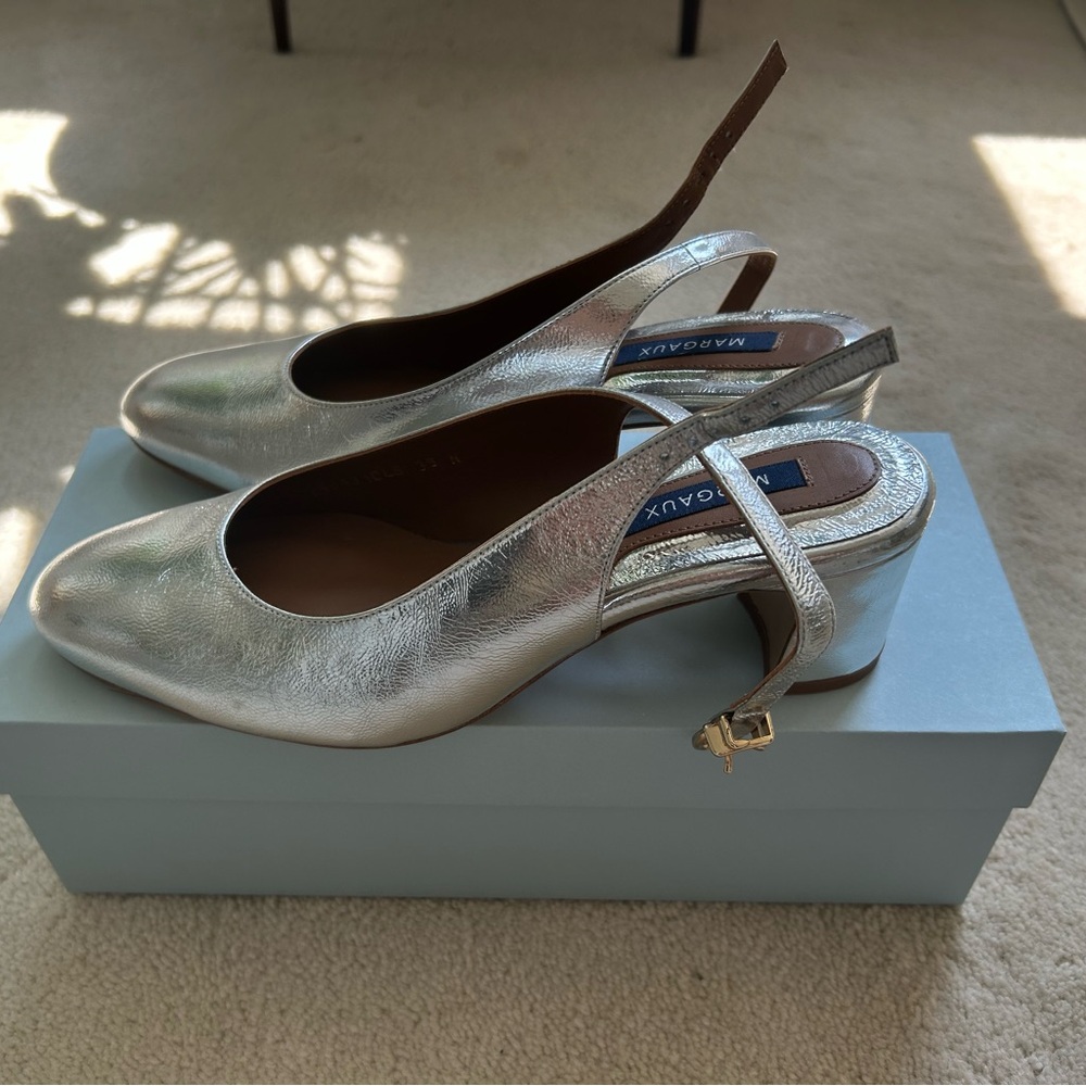 Silver Margaux Cluny Slingback 39 (US 8.5-9) Narrow (Discontinued)